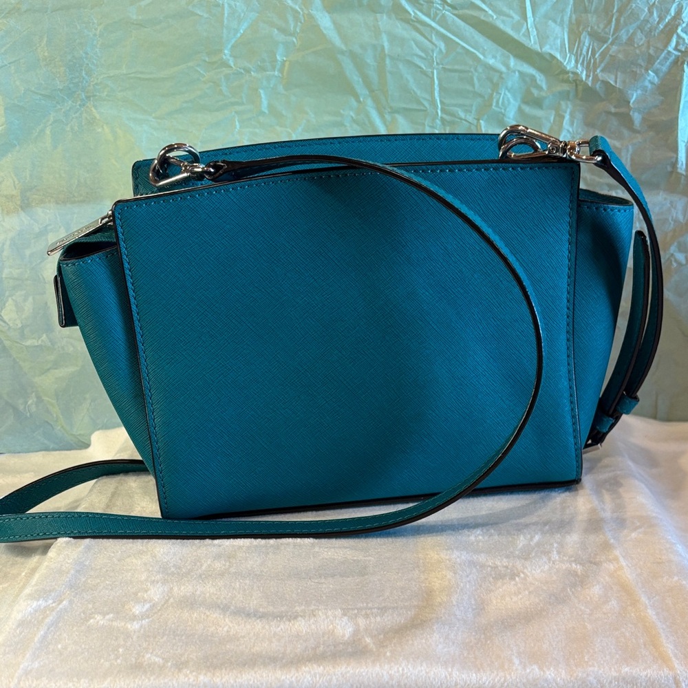 Michael Kors Teal Saffiano Leather Selma Med. Crossbody Bag. 30T3SLMM2L ID nu - Picture 5 of 17
